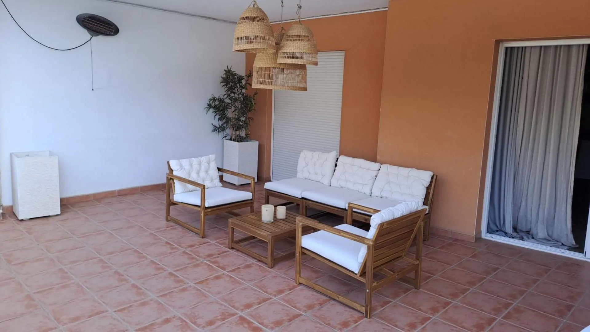 Rubarsal 1E Menyber Lägenhet Nerja